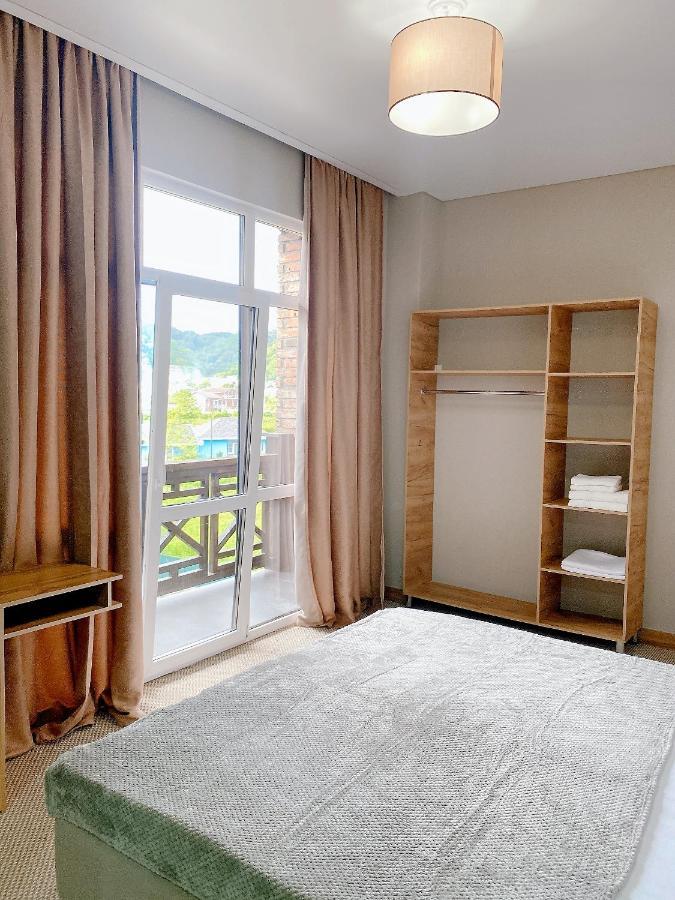 Gloriya Hotel Lidzava Eksteriør bilde