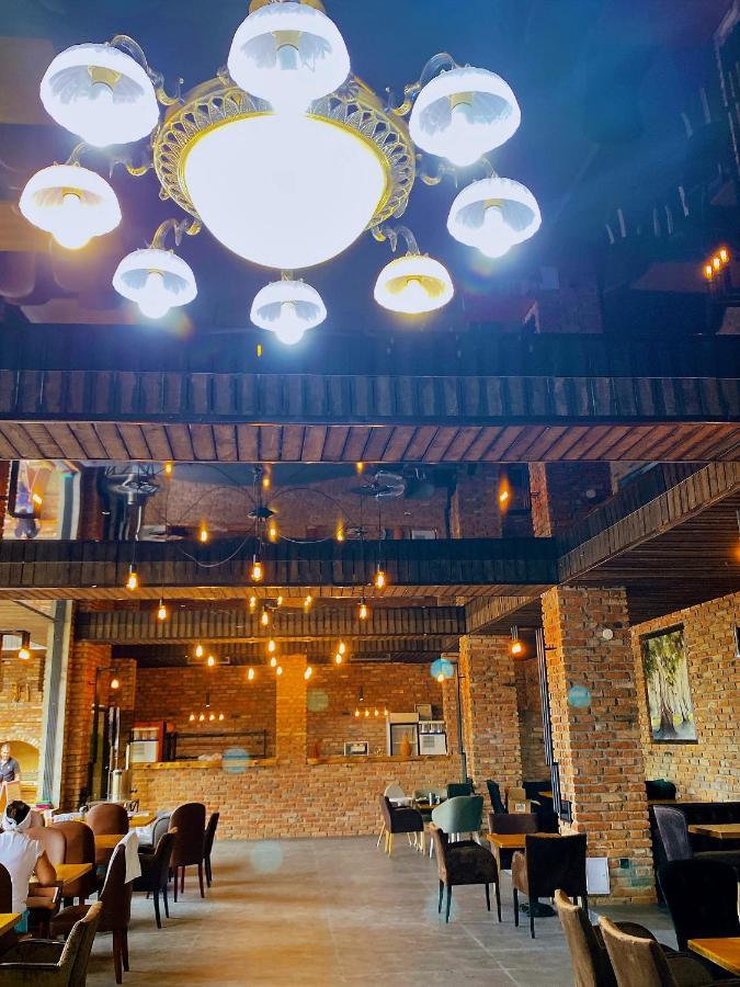 Gloriya Hotel Lidzava Eksteriør bilde